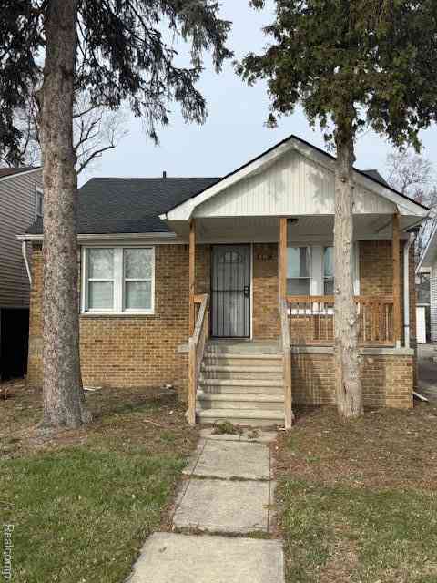 Homes For Rent - 6811 Minock Street <br/> Detroit, MI 48228