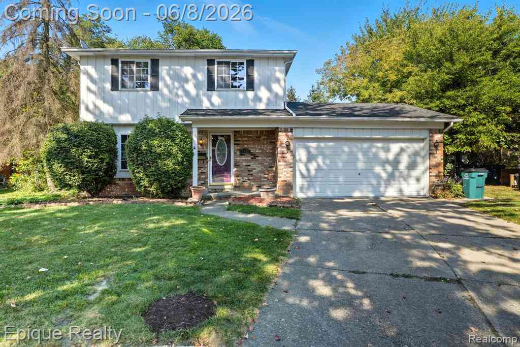 Homes For Sale - 2263 Camilla Drive <br/> Troy, MI 48083