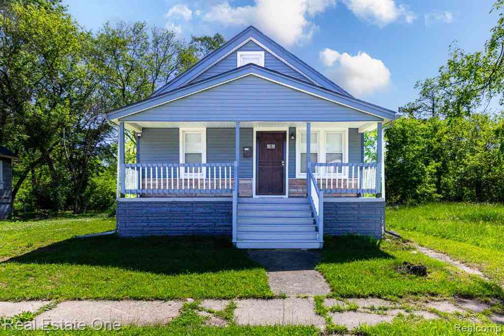 Homes For Sale - 17172 Waltham Street <br/> Detroit, MI 48205