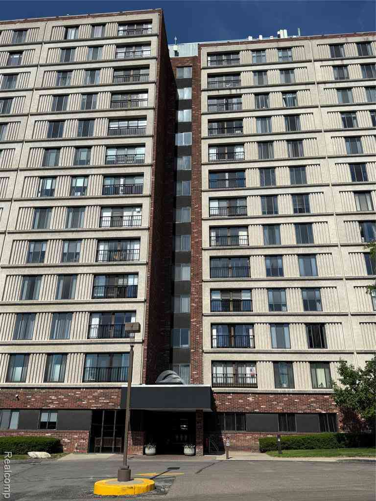 Condo For Sale - 21800 Morley Avenue  #911<br/> Dearborn, MI 48124