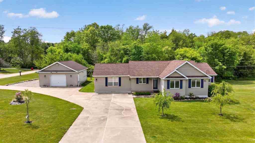 Homes For Sale - 10740 Montview Drive <br/> Hillsdale County, Jerome, MI 49249