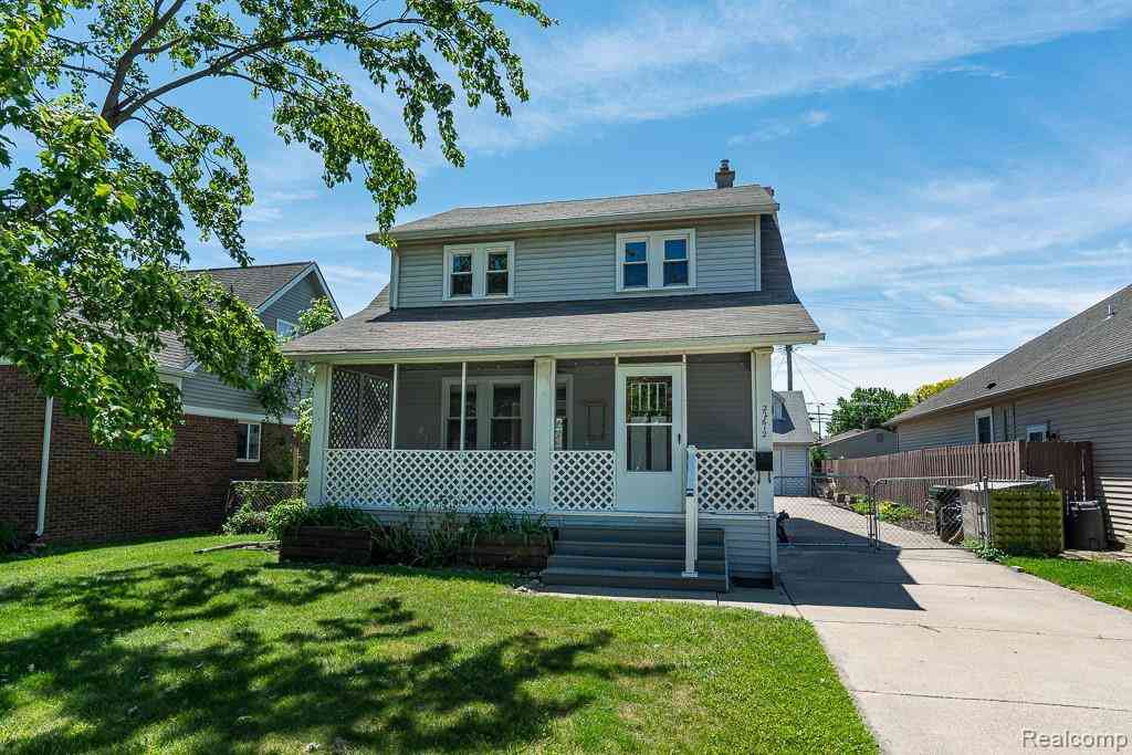 Homes For Sale - 22612 Arcadia Street <br/> Macomb County, Saint Clair Shores, MI 48082
