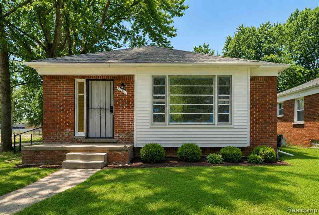 Homes For Sale - 20201 Grandville Avenue <br/> Detroit, MI 48219
