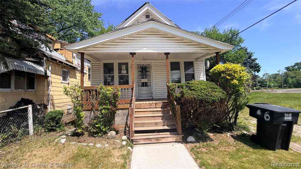 Homes For Sale - 6324 Annland Street <br/> Wayne County, Detroit, MI 48204