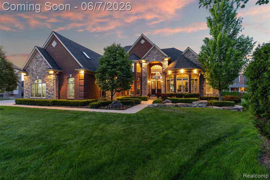 Homes For Sale - 56074 Lario Court <br/> Macomb, MI 48042