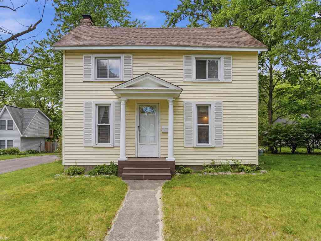 Homes For Sale - 328 S 3rd Street <br/> Brighton, MI 48116