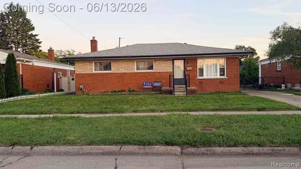 Homes For Sale - 3254 Potomac Avenue <br/> Warren, MI 48091