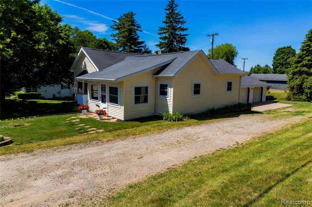 Homes For Sale - 106 Washington Street <br/> Lapeer County, Attica, MI 48412