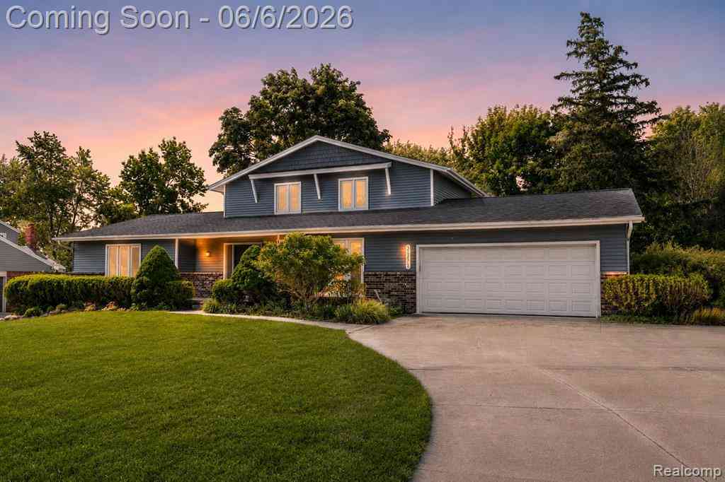 Homes For Sale - 36275 Congress Road <br/> Oakland County, Farmington, MI 48335