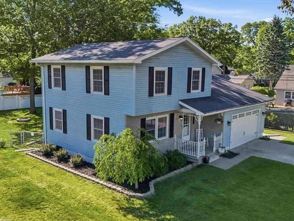 Homes For Sale - 2929 18th Avenue <br/> Port Huron, MI 48060