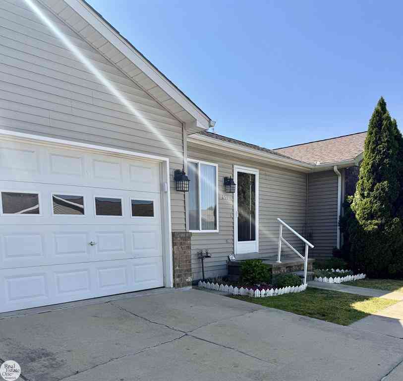 Condo For Sale - 251 Huron Ln Street <br/> Saint Clair County, Marine City, MI 48039