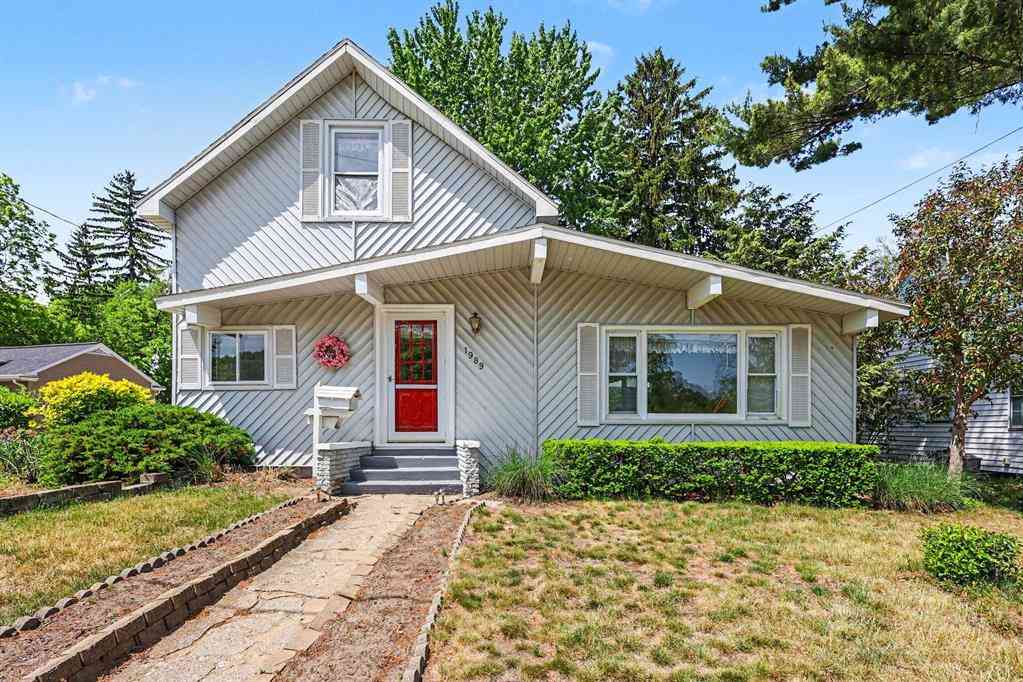 Homes For Sale - 1989 Addison Street <br/> Muskegon County, Muskegon, MI 49441
