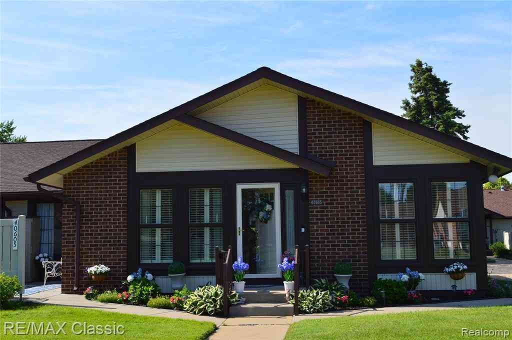 Condo For Sale - 40605 Newport Drive E E #294<br/> Plymouth, MI 48170