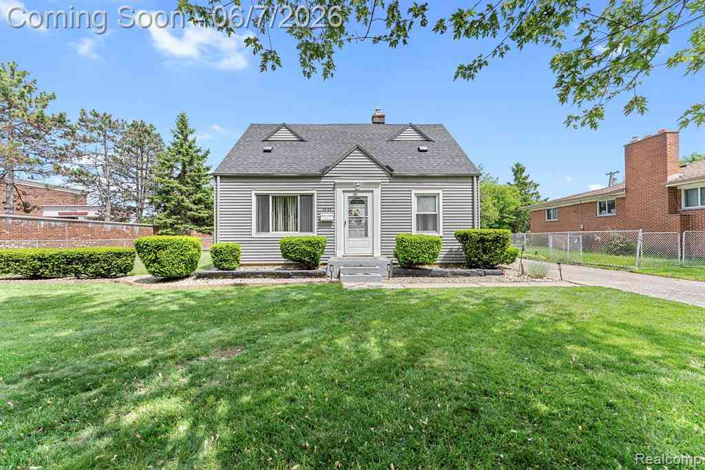 Homes For Sale - 2048 Arcola Street <br/> Wayne County, Garden City, MI 48135