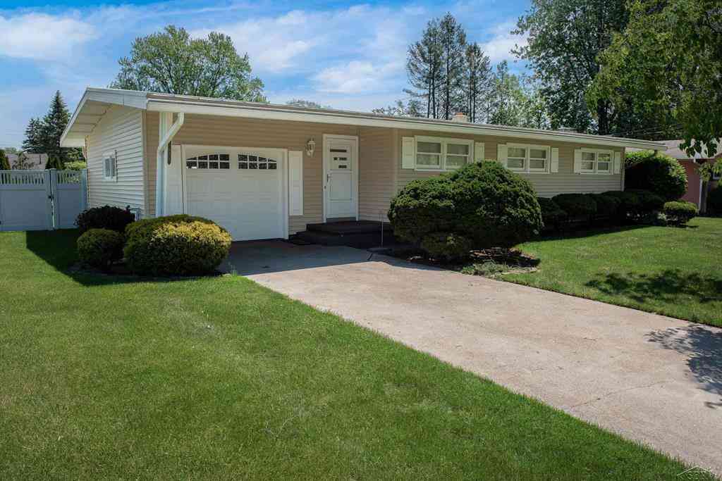 Homes For Sale - 2672 Linda Avenue <br/> Saginaw County, Saginaw, MI 48603