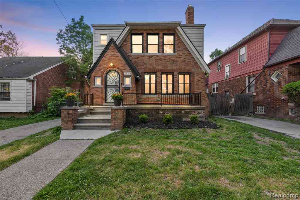 Homes For Sale - 4657 Courville Street <br/> Detroit, MI 48224