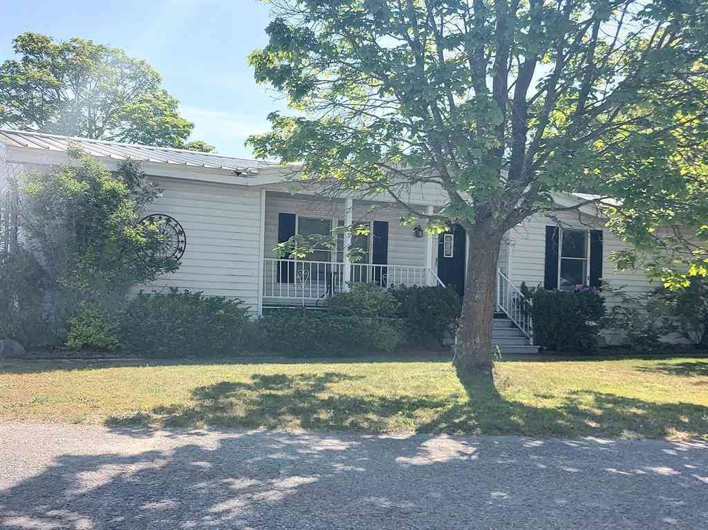 Homes For Sale - 1743 David Place <br/> Grand Traverse County County, Traverse City, MI 49686