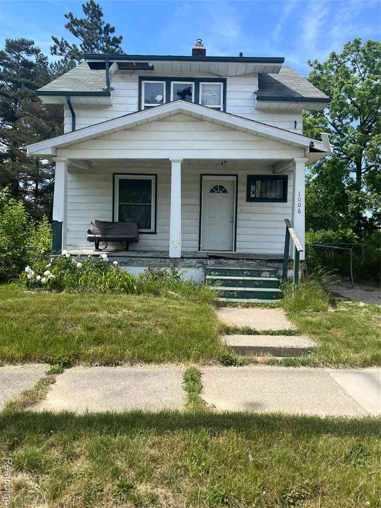 Homes For Sale - 1006 W 8th Avenue <br/> Flint, MI 48504
