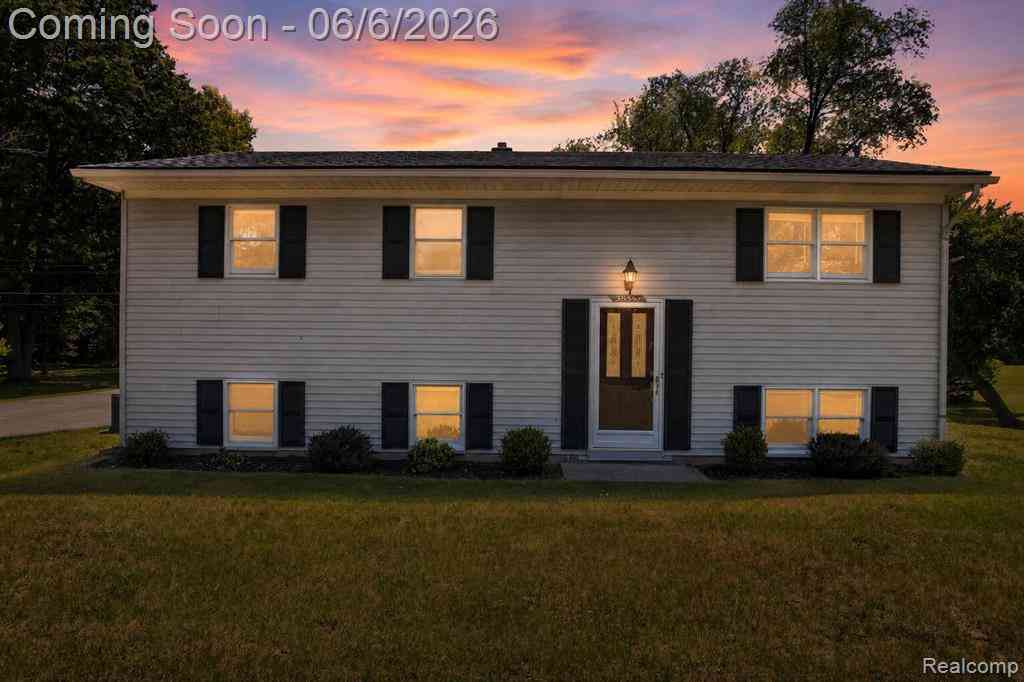 Homes For Sale - 38561 Belliveau Street <br/> Westland, MI 48185