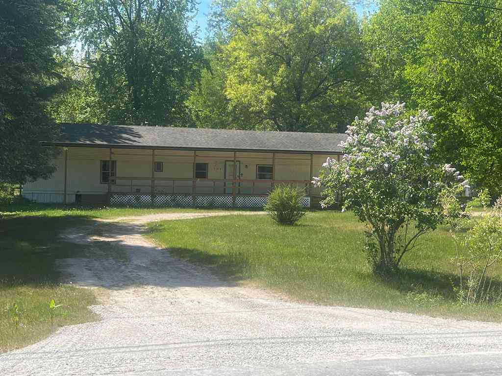 Homes For Sale - 704 Delano Road <br/> Au Gres, MI 48703