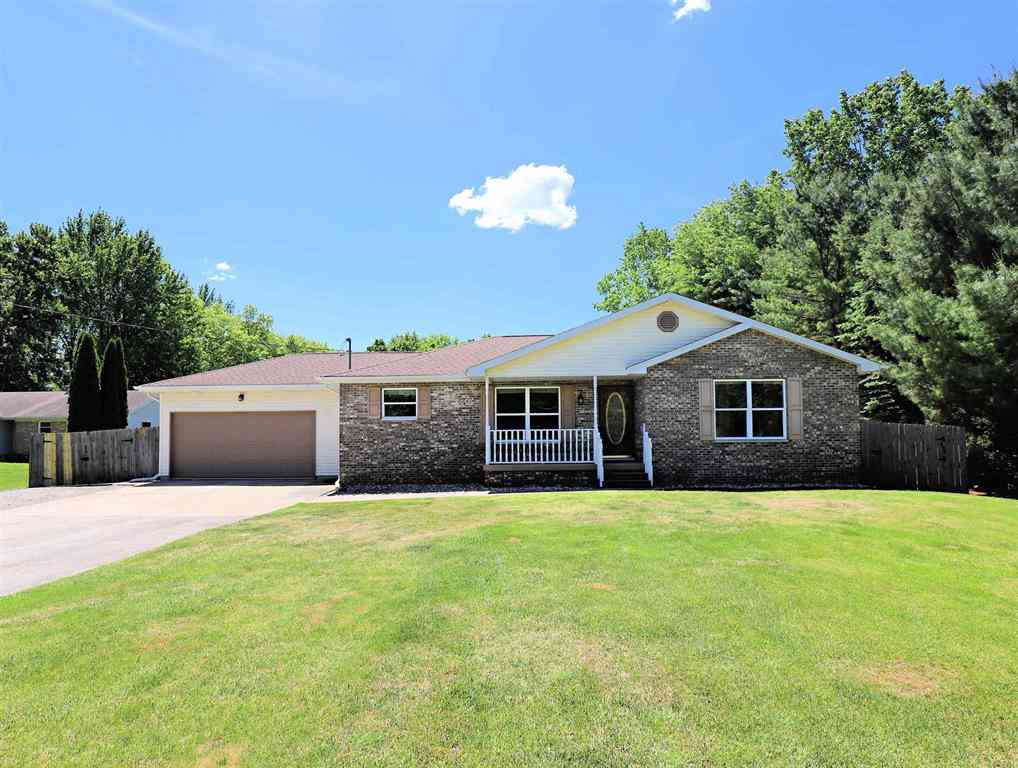 Homes For Sale - 6285 Chicago Road <br/> Flushing, MI 48433