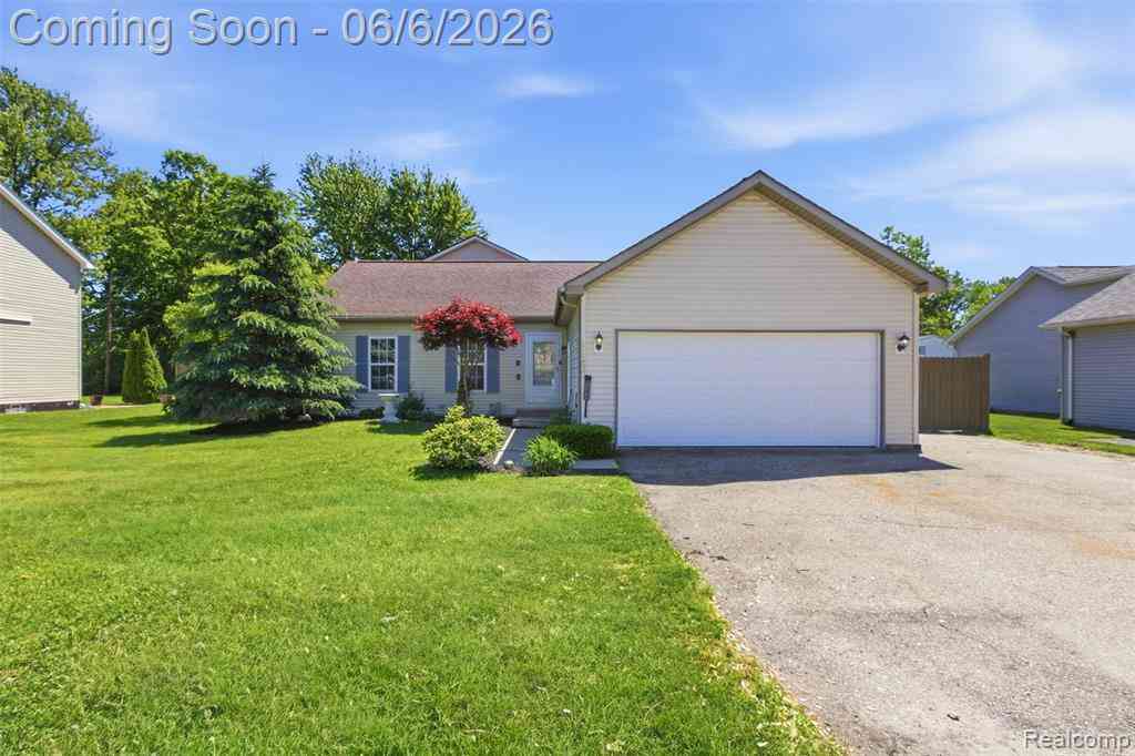 Homes For Sale - 11293 Delano Street <br/> Romulus, MI 48174