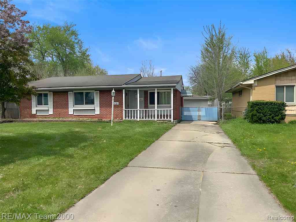 Homes For Sale - 42054 Lincoln Street <br/> Belleville, MI 48111