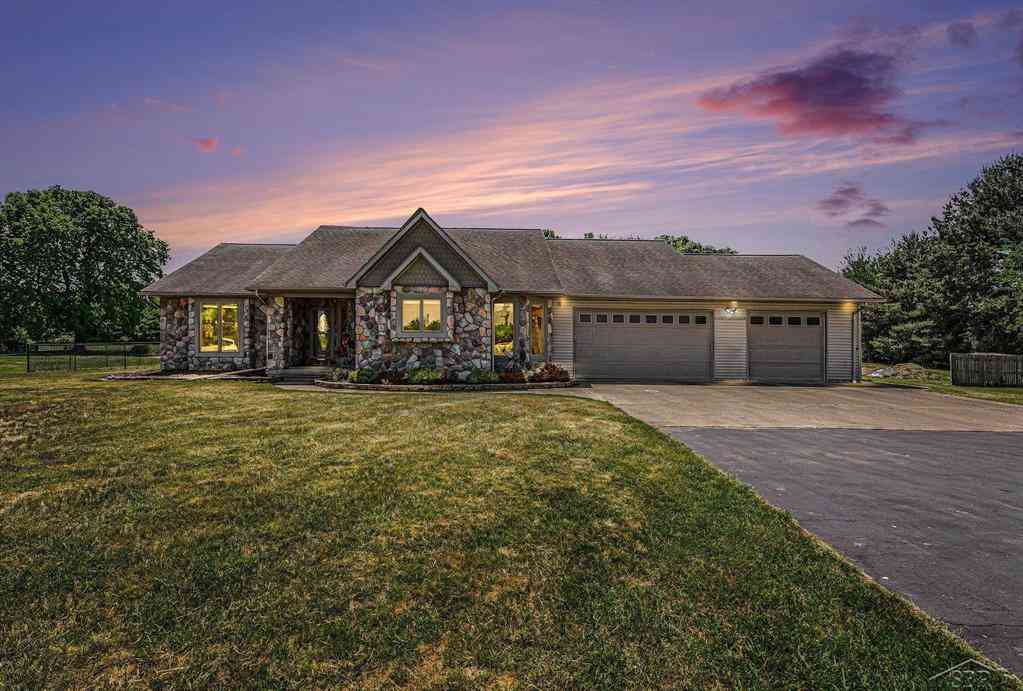 Homes For Sale - 2768 E Birch Run Road <br/> Burt, MI 48417