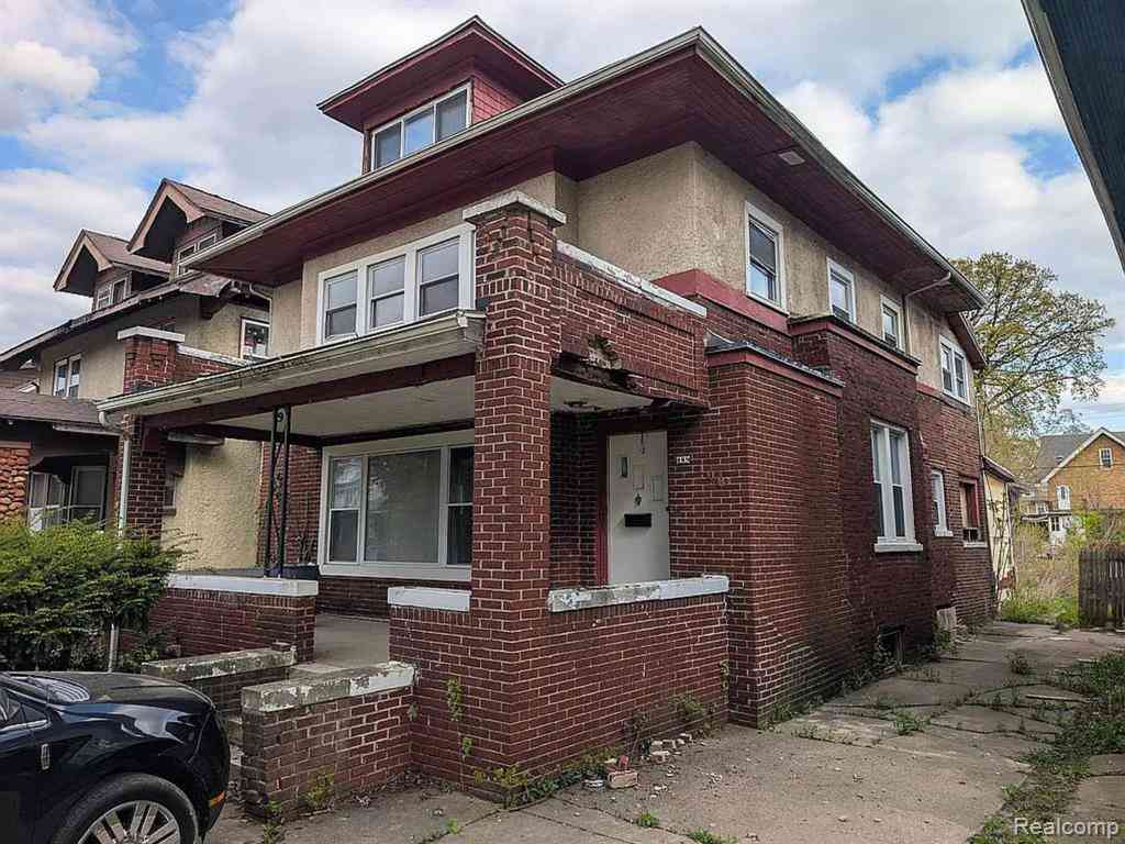 Homes For Sale - 108 Massachusetts Street <br/> Wayne County, Highland Park, MI 48203