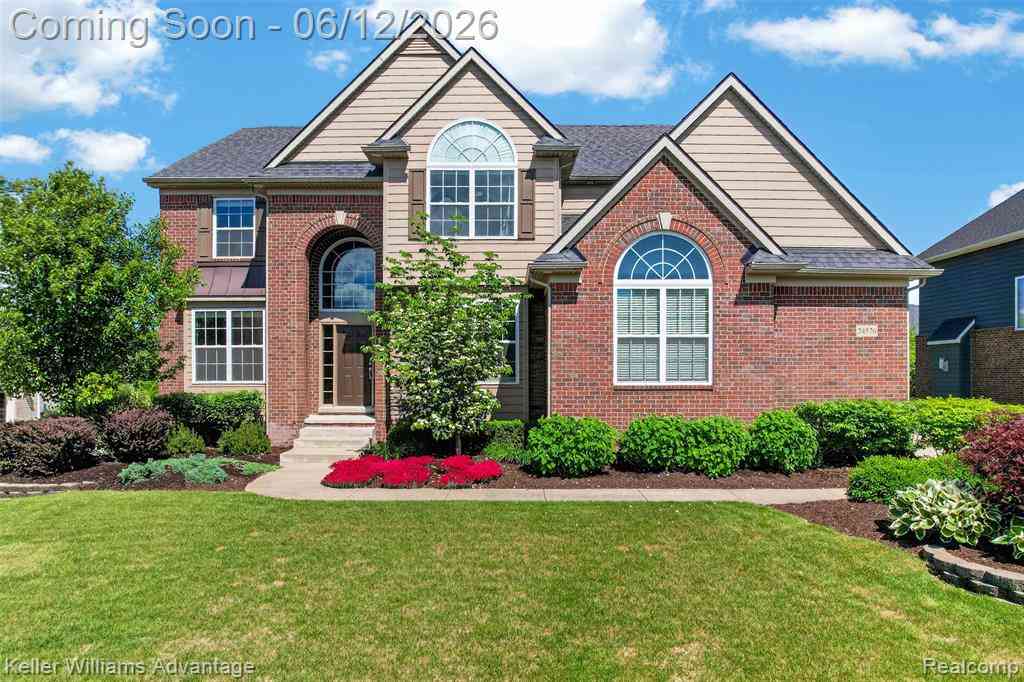 Homes For Sale - 24576 Turnburry Court <br/> South Lyon, MI 48178