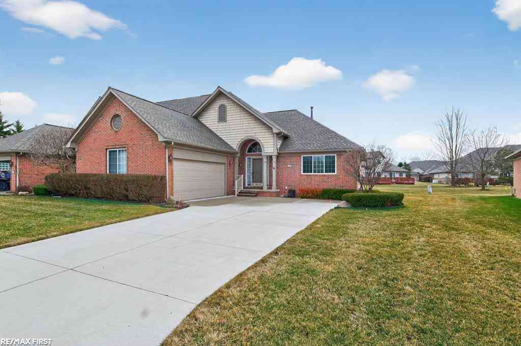 Condo For Sale - 33878 Au Sable Drive <br/> New Baltimore, MI 48047