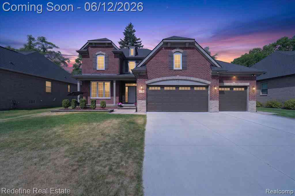 Homes For Sale - 2976 Andlaur Drive <br/> Rochester, MI 48307