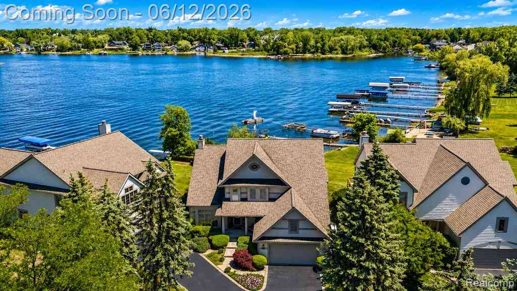 Homes For Sale - 3300 Mimosa Street <br/> Oakland County, Commerce Twp, MI 48390
