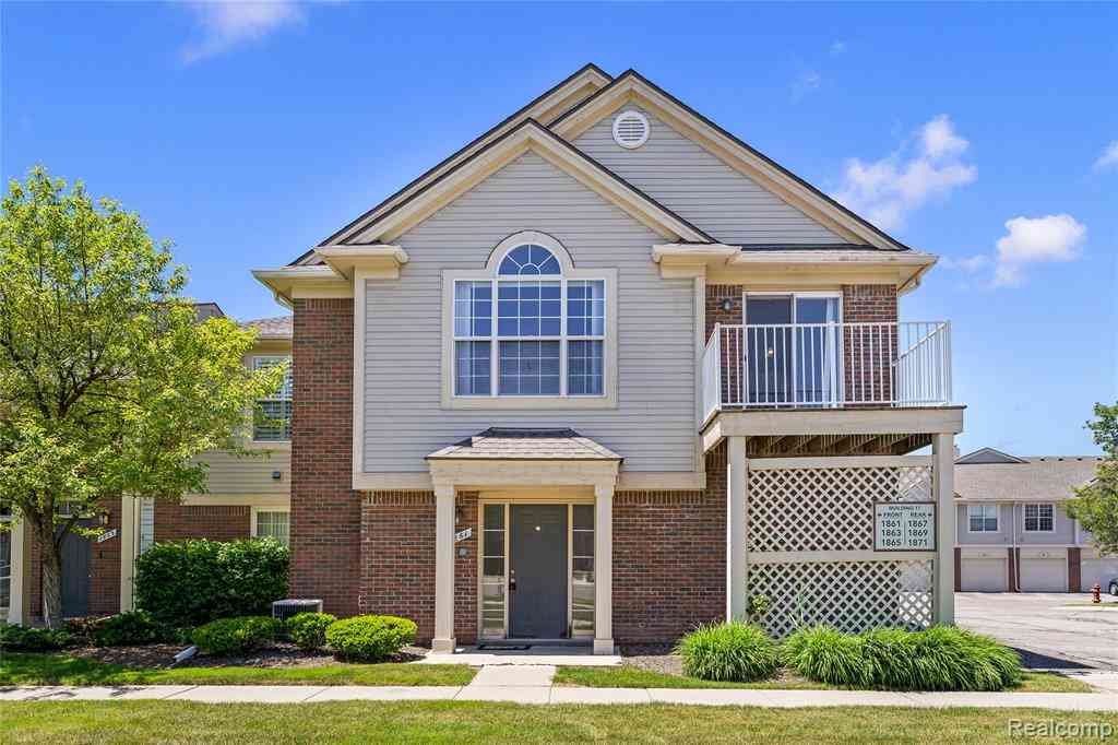 Condo For Rent - 1861 Flagstone Circle <br/> Rochester, MI 48307