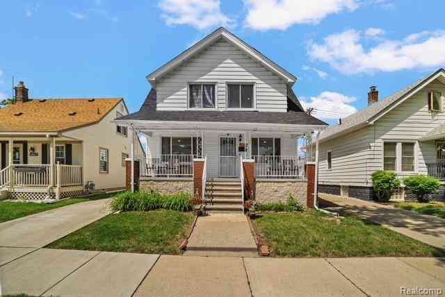 Homes For Sale - 4873 Curtis Street <br/> Dearborn, MI 48126