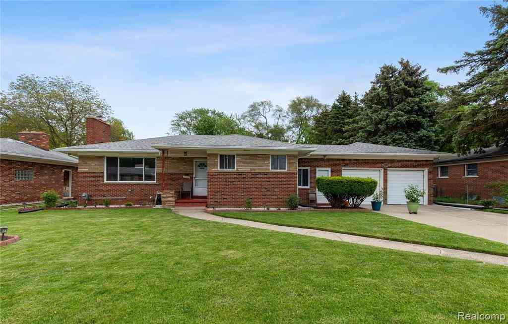 Homes For Sale - 21370 Masch Avenue <br/> Warren, MI 48091