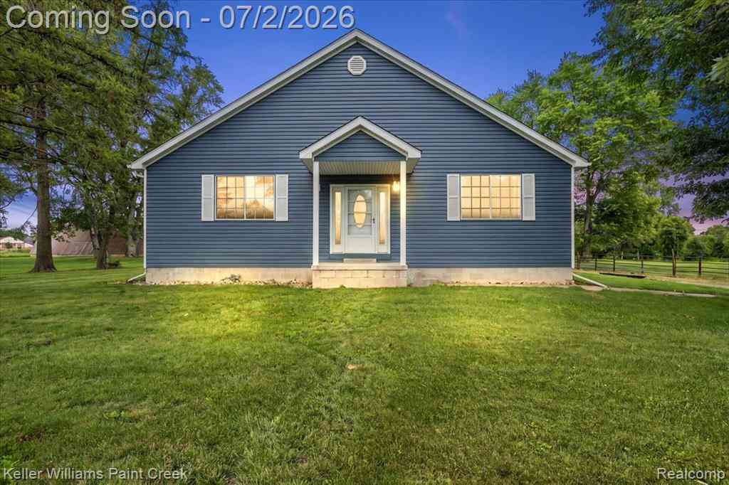 Homes For Sale - 54230 Card Road <br/> Macomb County, Macomb, MI 48042