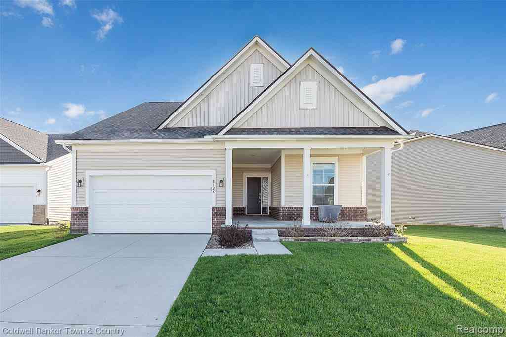 Homes For Sale - 8126 Carston Lane <br/> Brighton, MI 48116