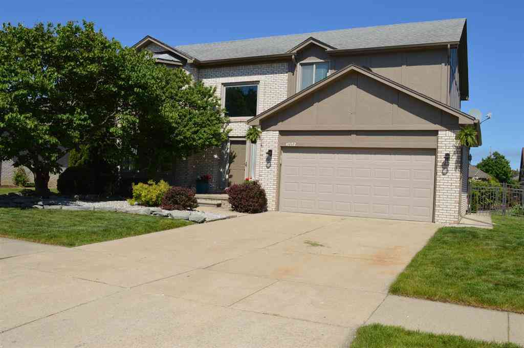 Homes For Sale - 47172 Morning Dove Drive <br/> Macomb, MI 48044