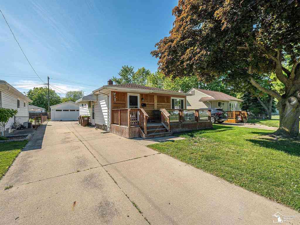 Homes For Sale - 1263 Maple Boulevard <br/> Monroe, MI 48162