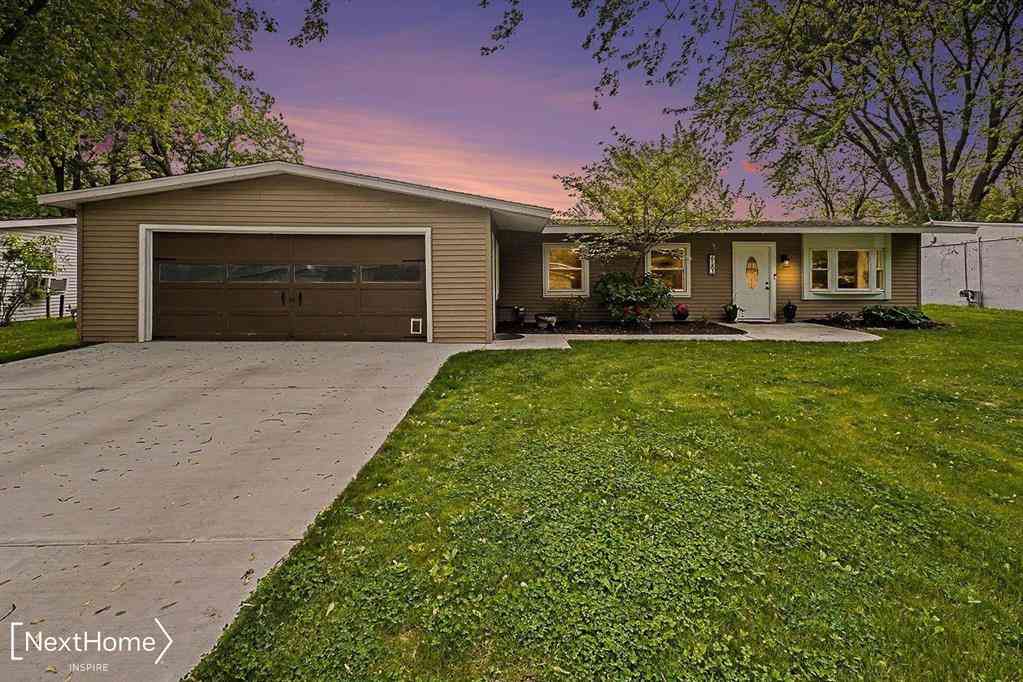 Homes For Sale - 6183 Springdale Boulevard <br/> Grand Blanc, MI 48439