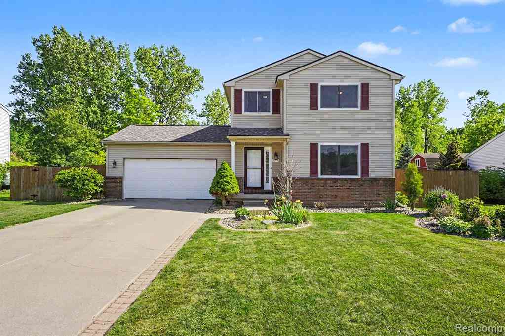 Homes For Sale - 9312 Sandy Hollow Lane <br/> Davison, MI 48423