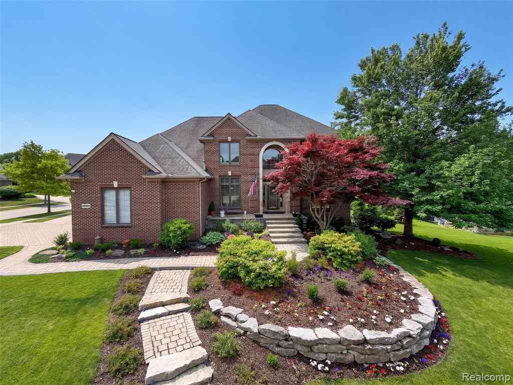 Homes For Sale - 41621 Hempshire Street <br/> Novi, MI 48375