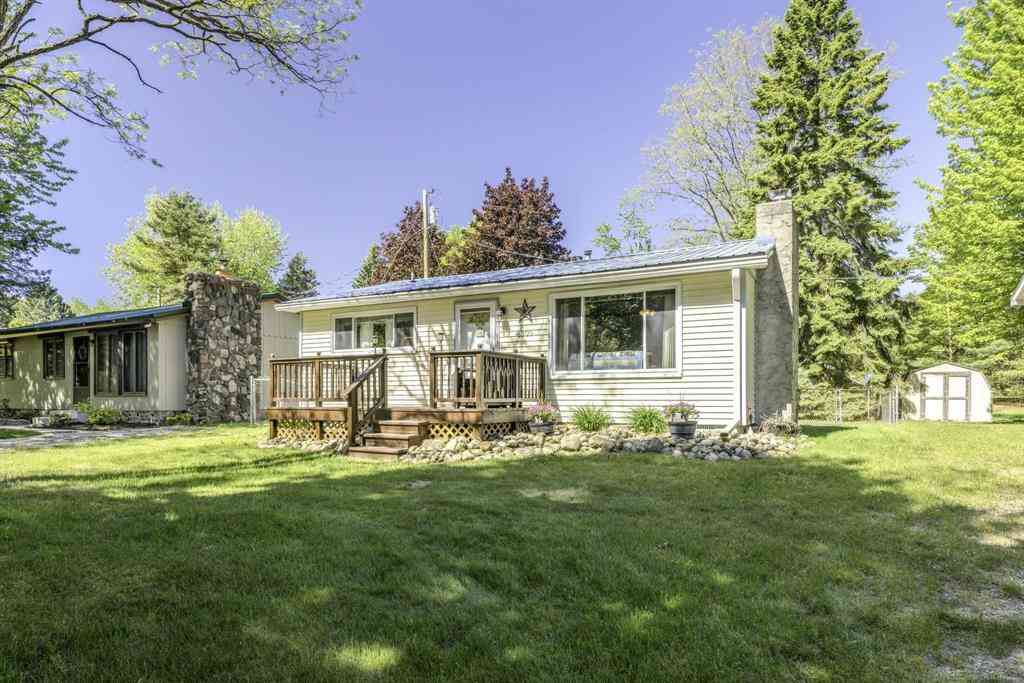 Homes For Sale - 4300 N Grandview Drive <br/> Sanilac County, Deckerville, MI 48427