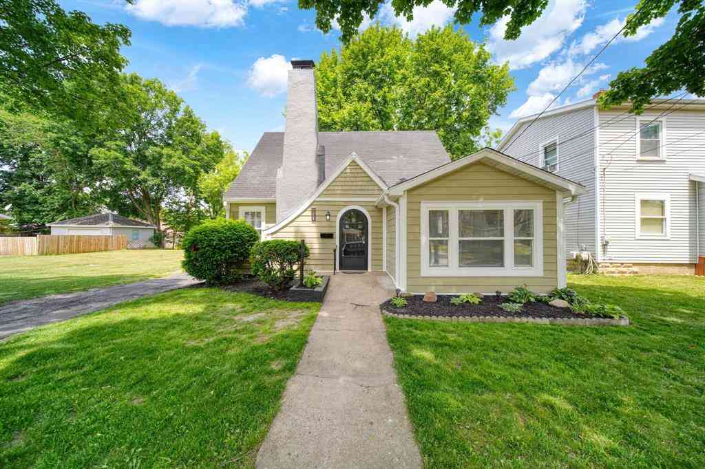Homes For Sale - 130 W Euclid Avenue <br/> Jackson, MI 49203