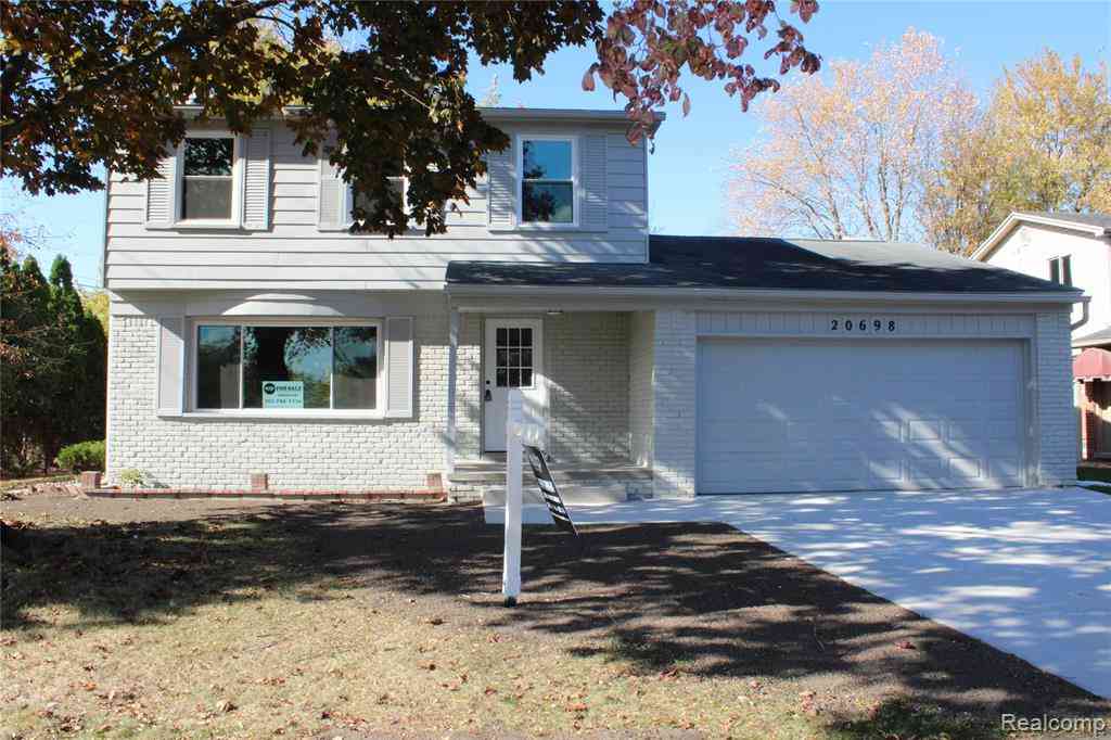 Homes For Sale - 20698 Coachwood Road <br/> Riverview, MI 48193
