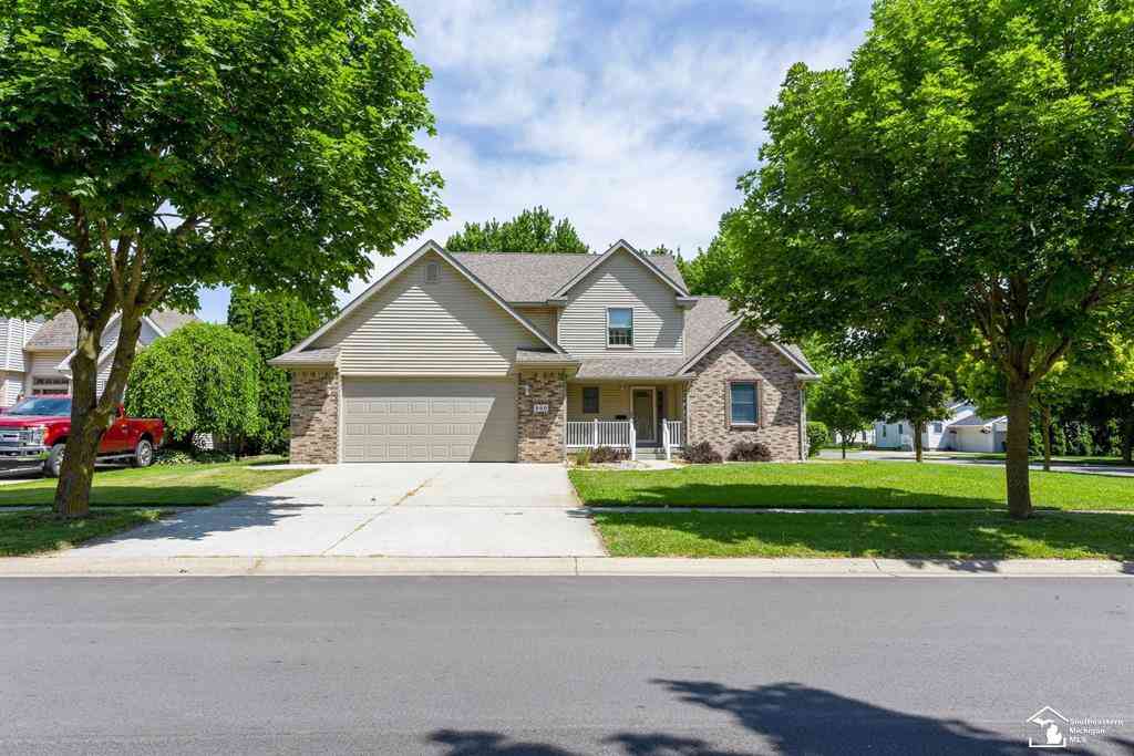 Homes For Sale - 860 Plank Street <br/> Monroe County, Dundee, MI 48131