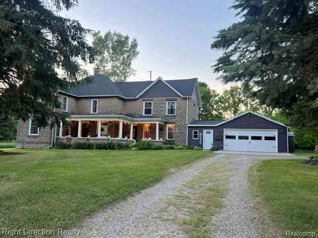 Homes For Sale - 2601 Beck Road <br/> Howell, MI 48843