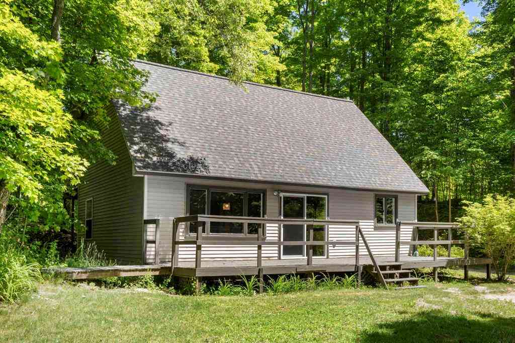 Homes For Sale - 9310 Marl Lane <br/> Grand Traverse County County, Buckley, MI 49620