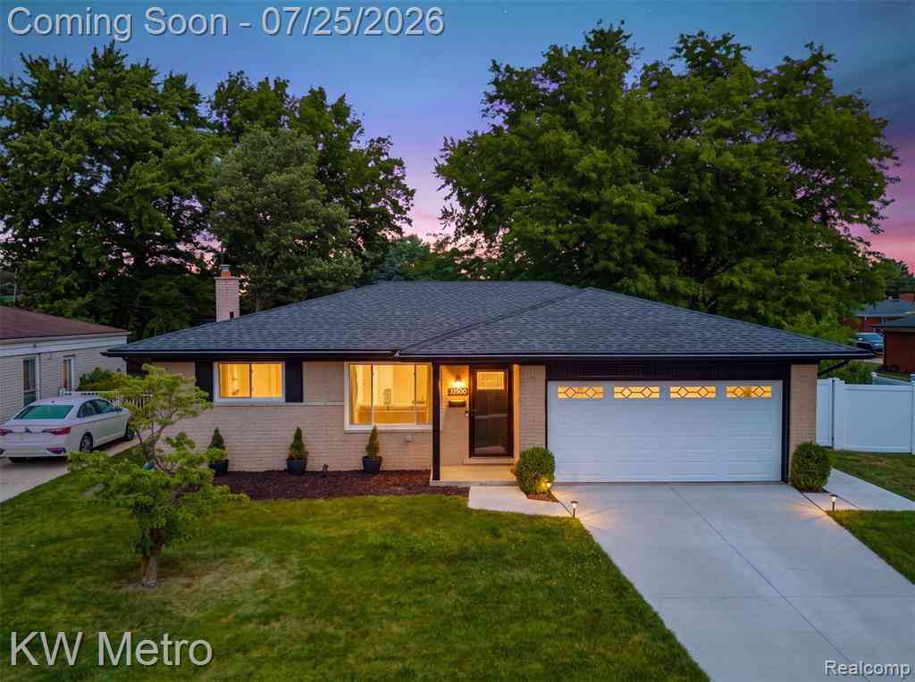 Homes For Sale - 32500 Stricker Drive <br/> Warren, MI 48088